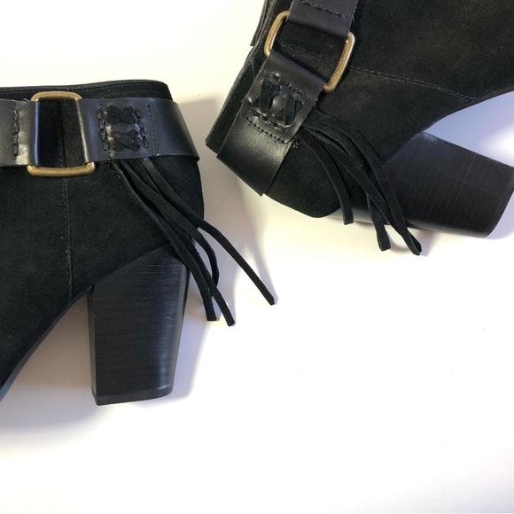 Kensie Massey Tassel Suede Booties - Picture 7 of 14